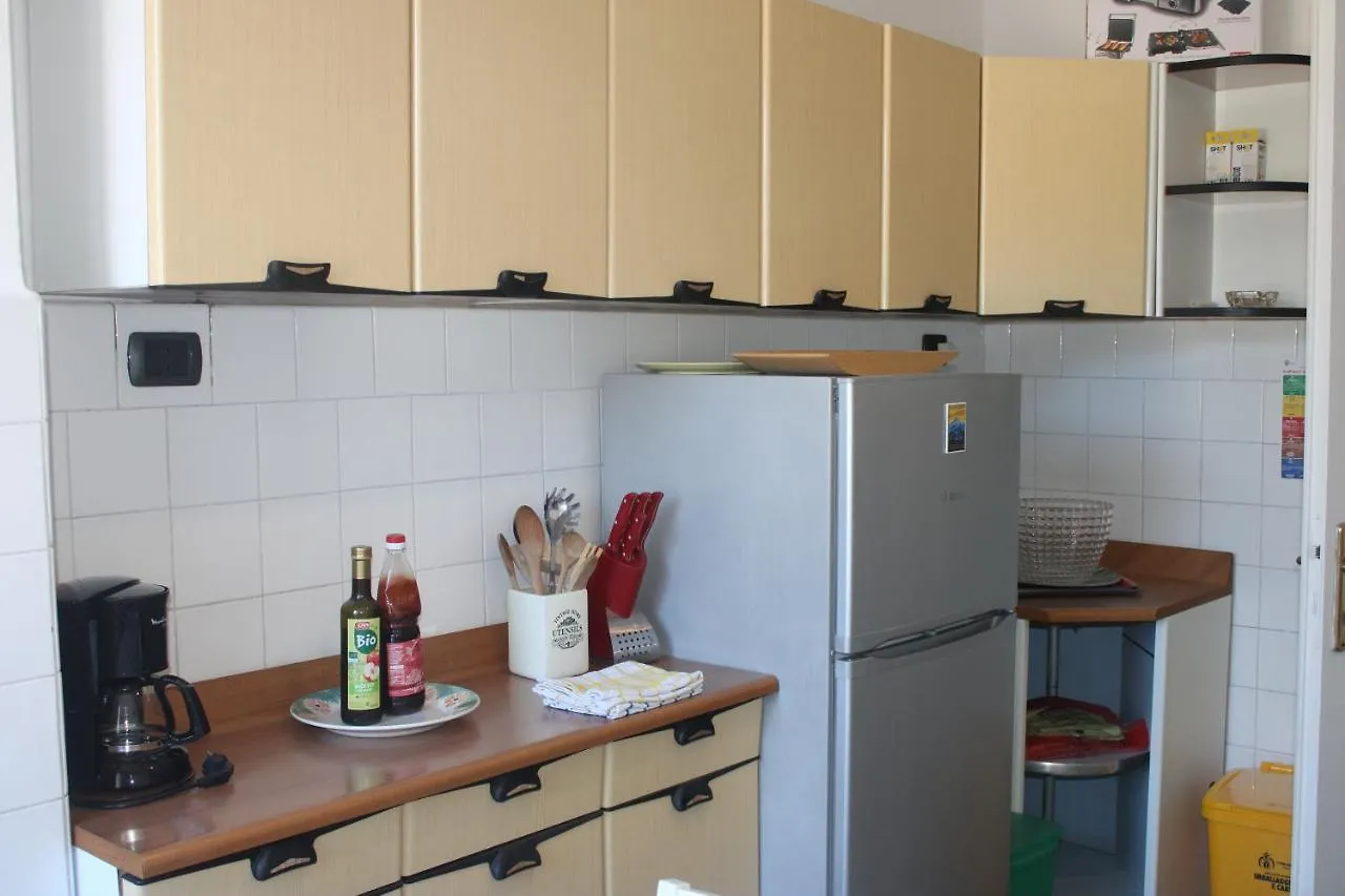 Apartment Appartamento Sunflower Levanto