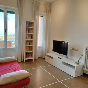 Bianca House Sea View Apartment