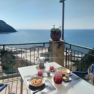 Michela Sea View Apartment